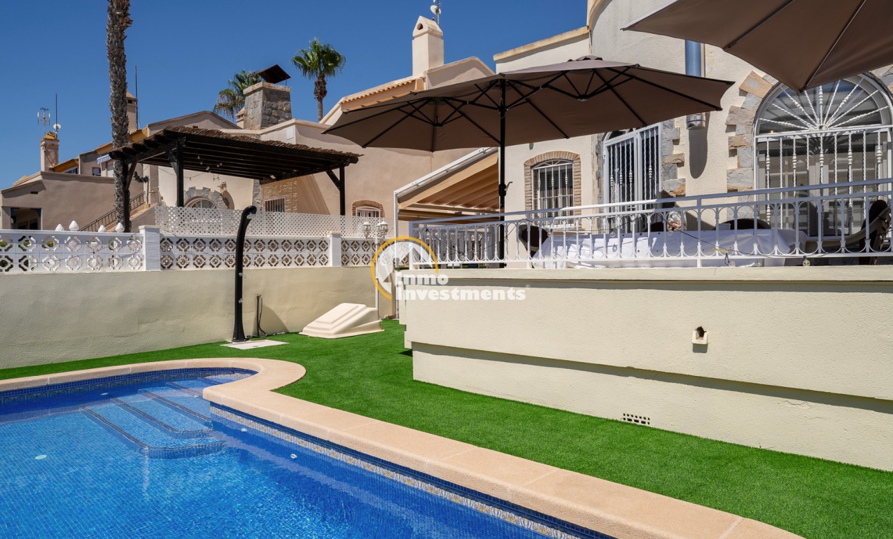 Alquiler vacacional - Chalet independiente - Playa Flamenca - Montilla