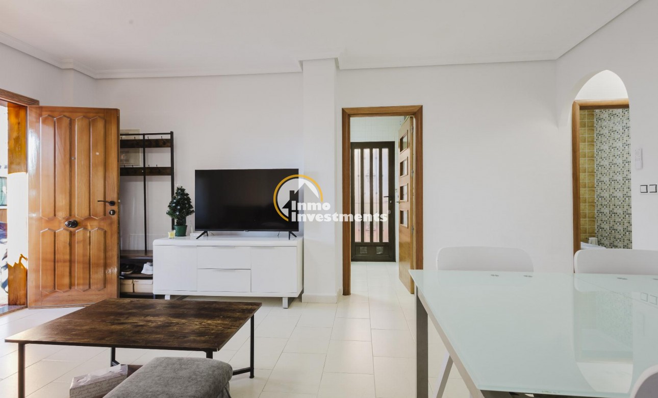 Till salu - Villa - Torrevieja - Aguas Nuevas