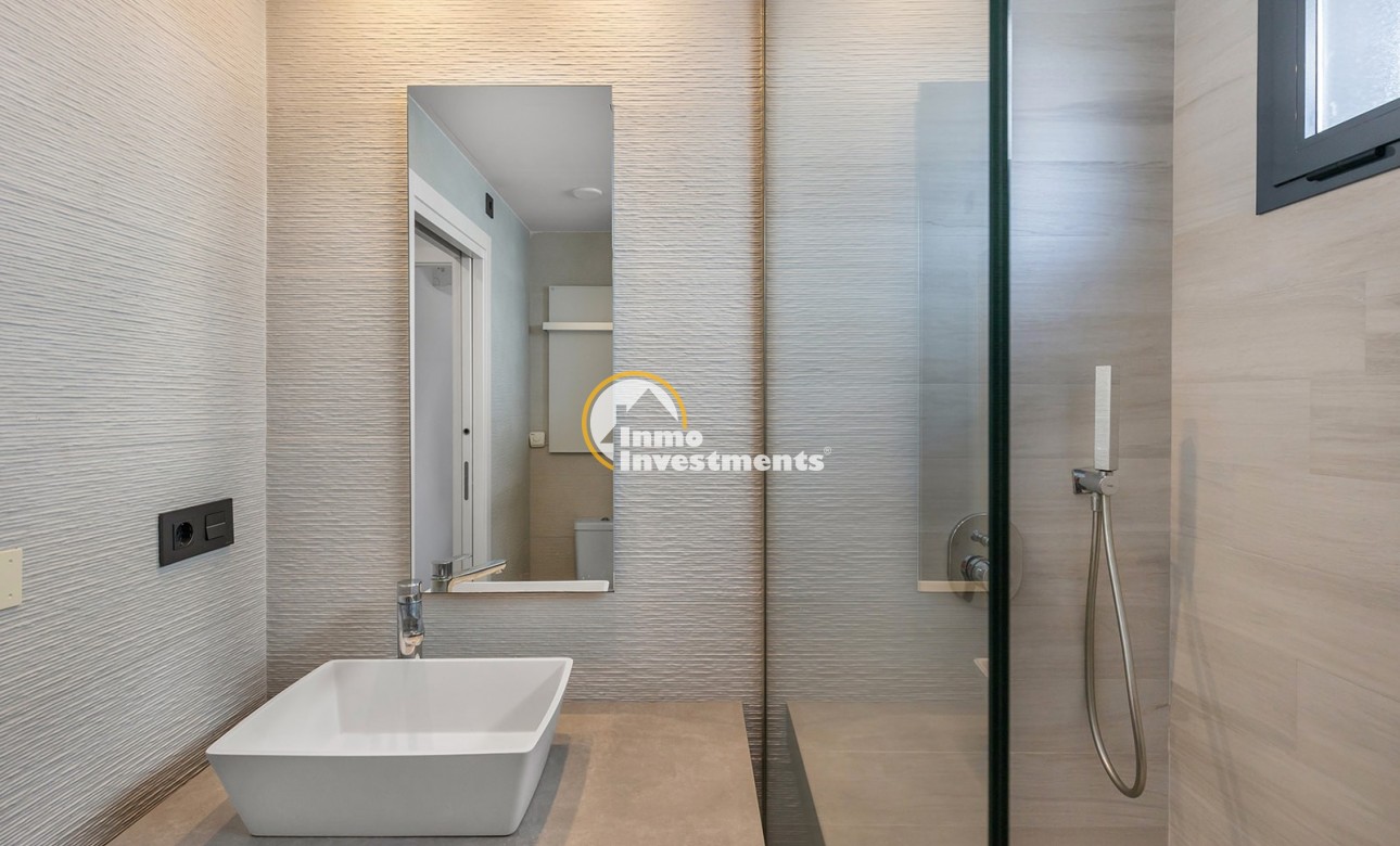 Resale - Apartment - Punta Prima