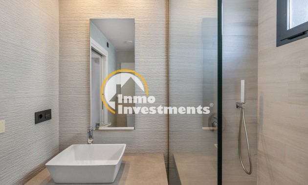 Resale - Apartment - Punta Prima