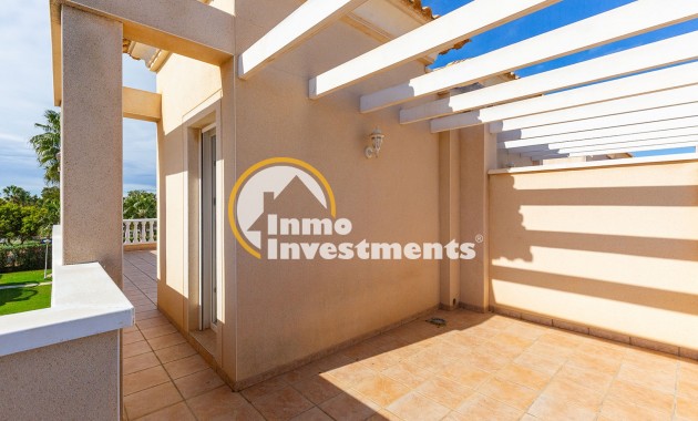 Resale - Semi detached villa - El Raso - El raso