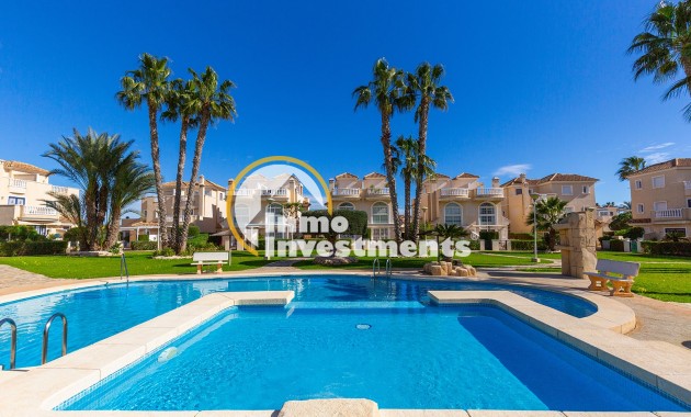 Resale - Semi detached villa - El Raso - El raso