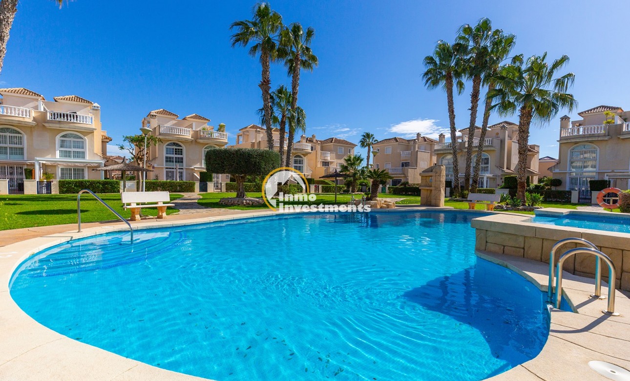 Resale - Semi detached villa - El Raso - El raso