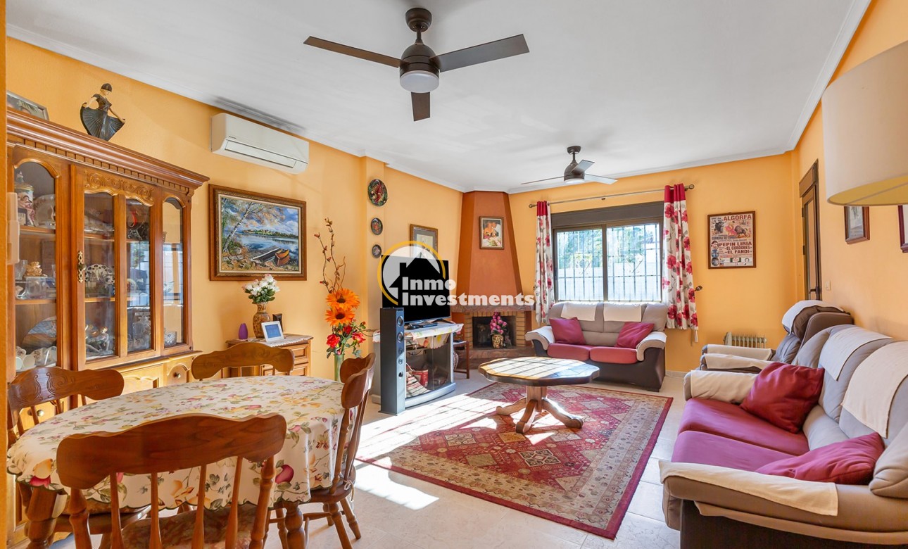 Gebrauchtimmobilien - Villa - Bigastro