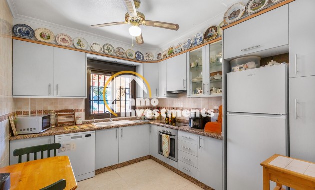 Gebrauchtimmobilien - Villa - Bigastro