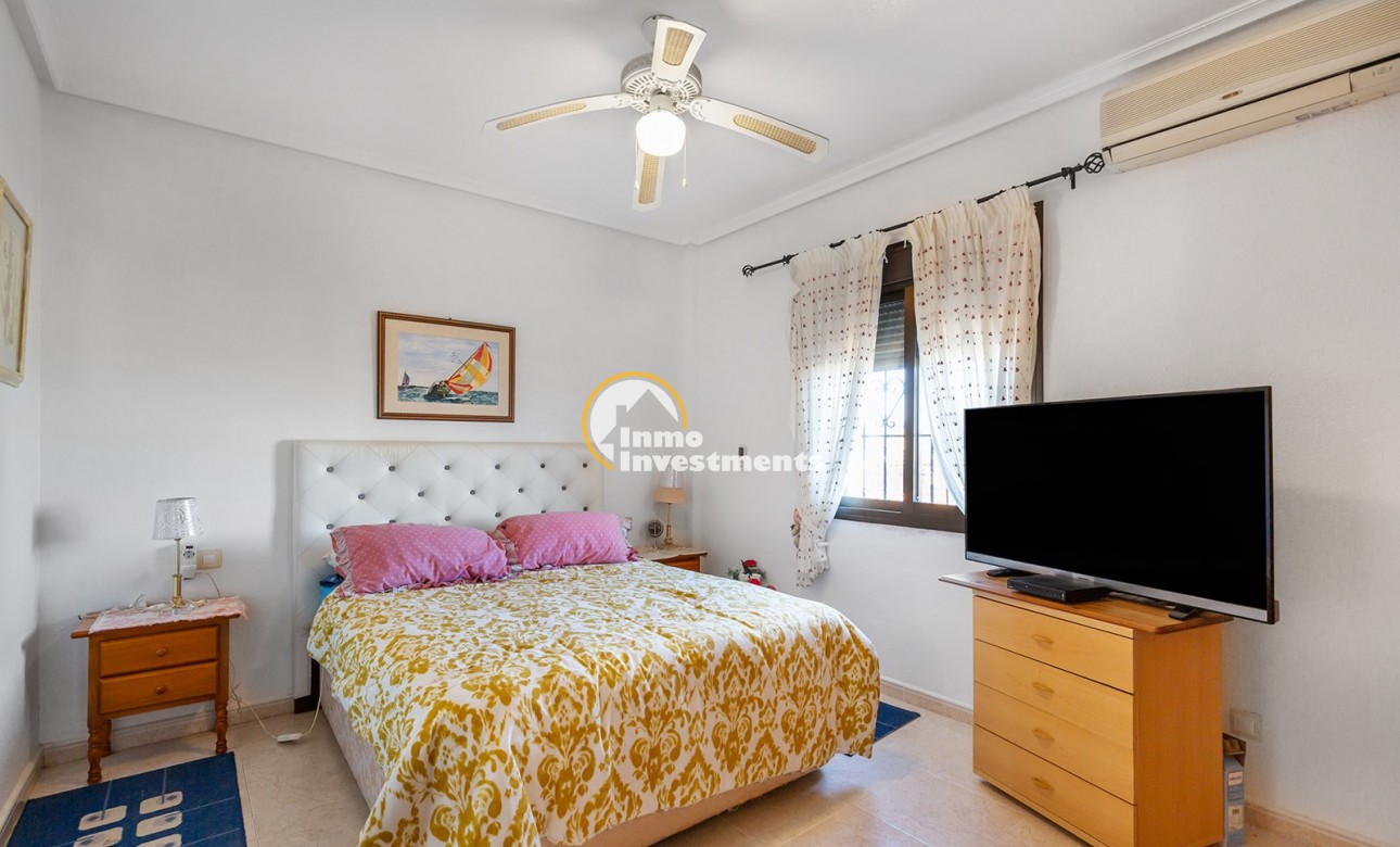 Gebrauchtimmobilien - Villa - Bigastro