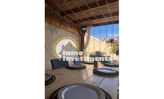 Bestaande bouw - Villa - Ciudad Quesada