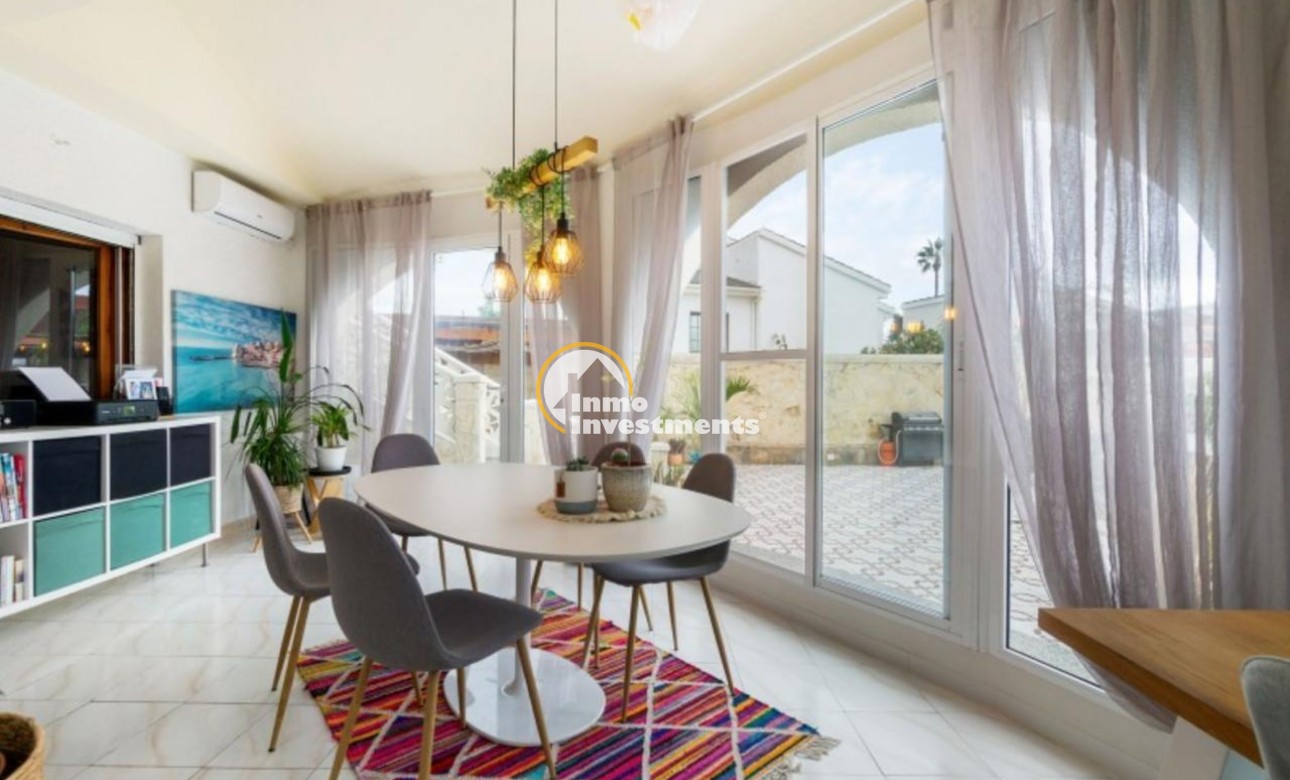 Bestaande bouw - Villa - Ciudad Quesada