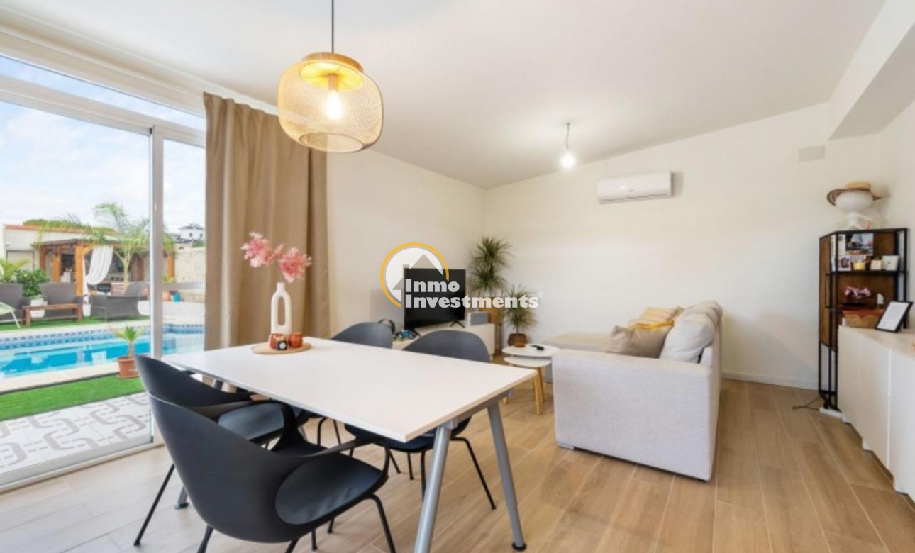 Bestaande bouw - Villa - Ciudad Quesada