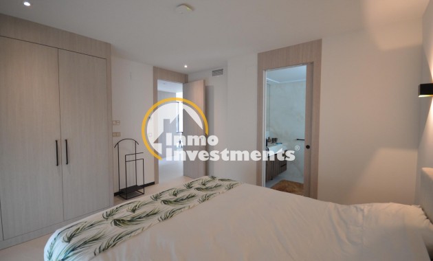 Resale - Villa - Algorfa - La Finca