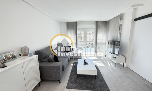 Bestaande bouw - Villa - Orihuela Costa - Los Dolses