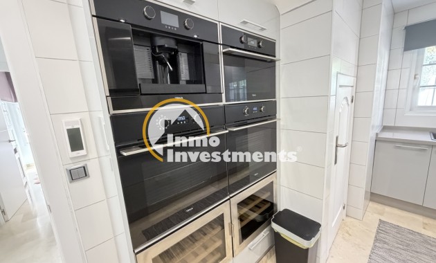 Bestaande bouw - Villa - Orihuela Costa - Los Dolses