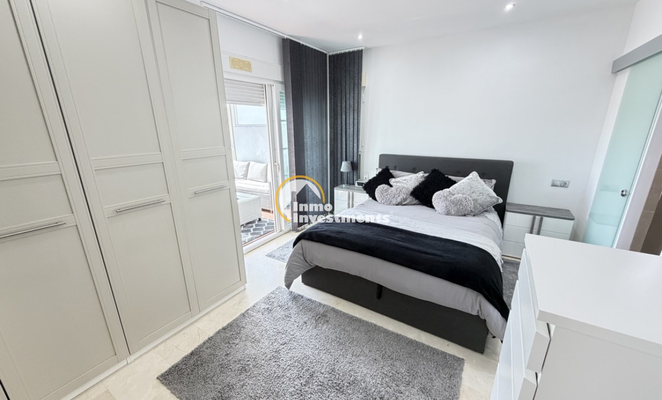 Bestaande bouw - Villa - Orihuela Costa - Los Dolses