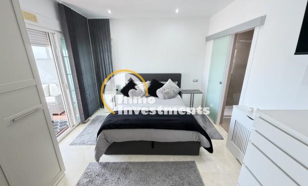 Bestaande bouw - Villa - Orihuela Costa - Los Dolses