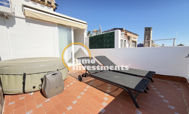 Bestaande bouw - Villa - Orihuela Costa - Los Dolses