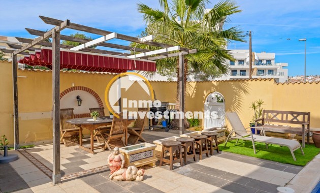 Bestaande bouw - Villa - Orihuela Costa - Castillo de Don Juan