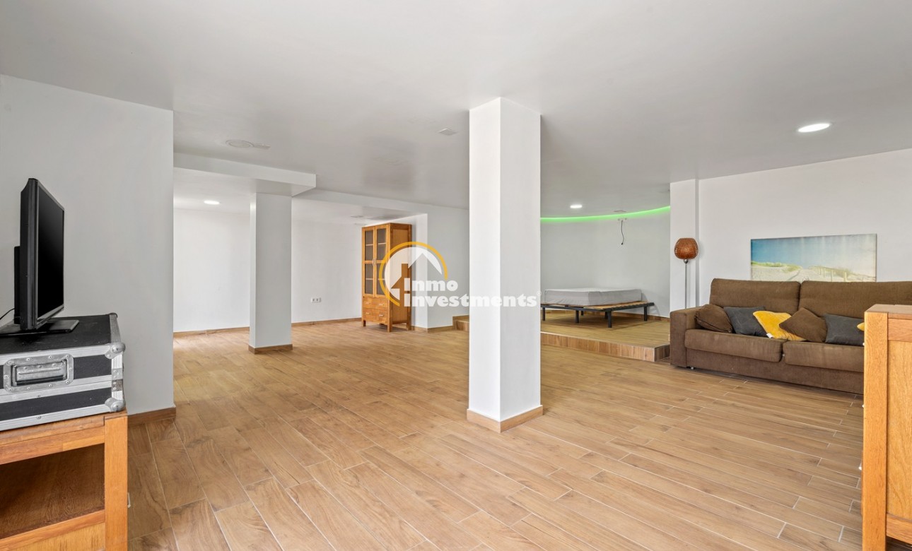 Bestaande bouw - Villa - Orihuela Costa - Castillo de Don Juan