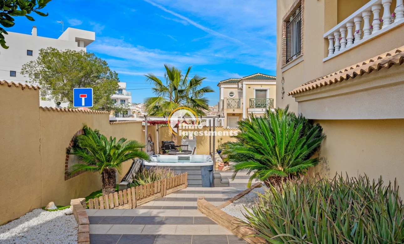 Bestaande bouw - Villa - Orihuela Costa - Castillo de Don Juan