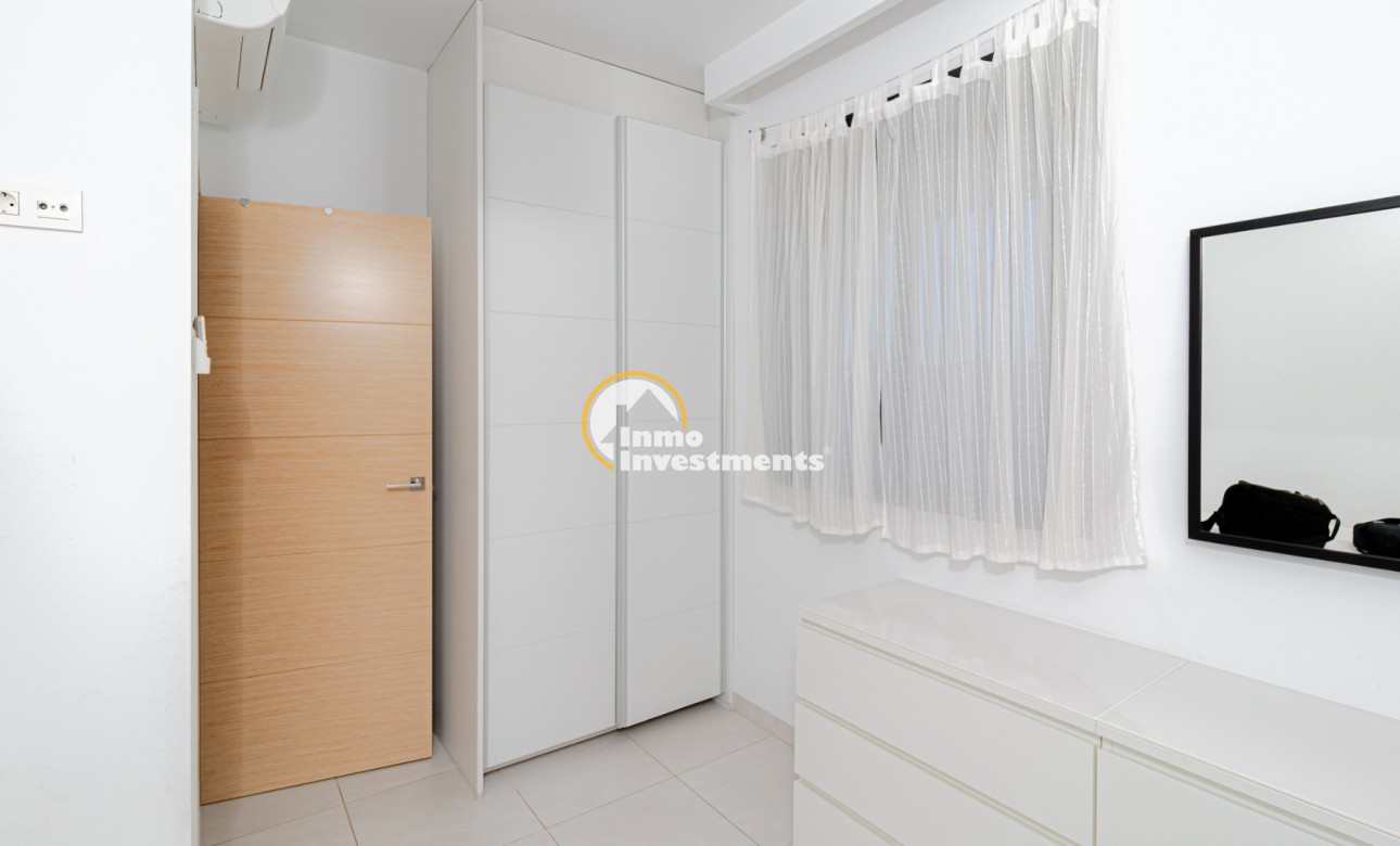 Resale - Apartment - La Zenia