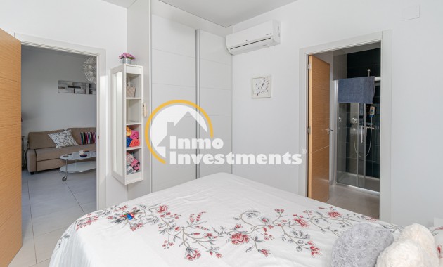 Resale - Apartment - La Zenia