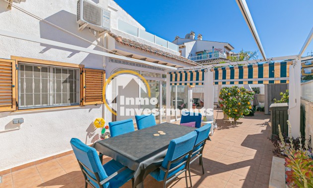 Resale - Semi detached villa - Mil Palmeras - Riomar