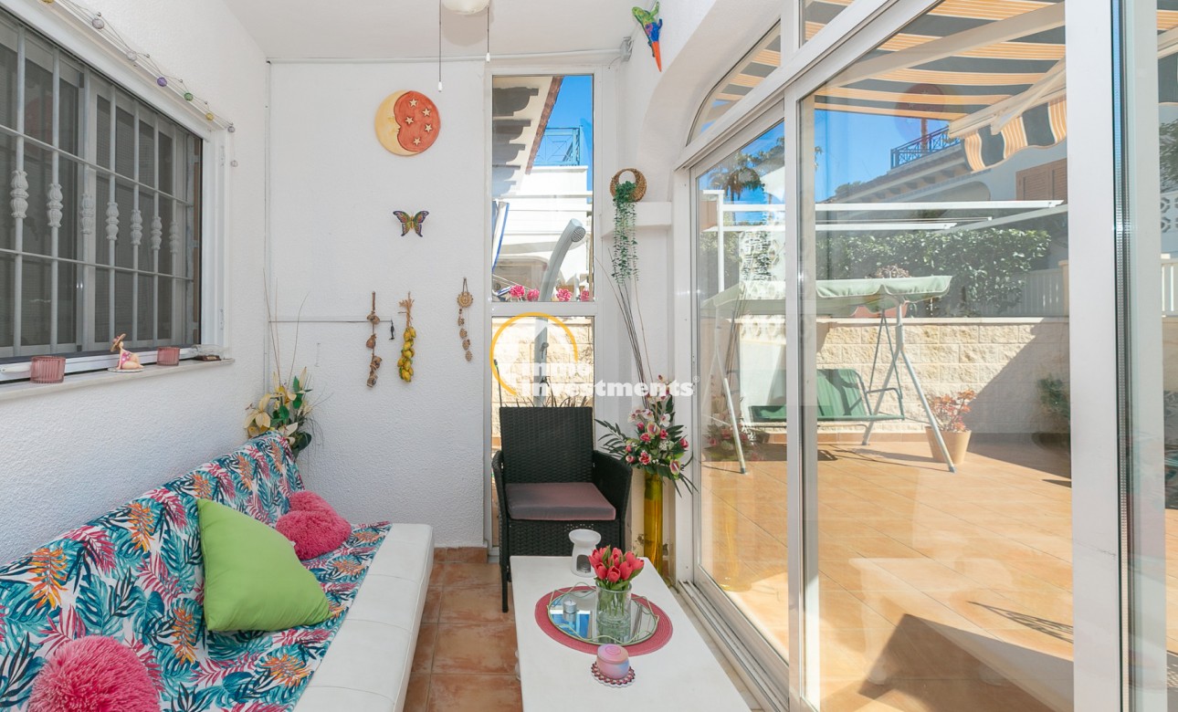 Resale - Semi detached villa - Mil Palmeras - Riomar