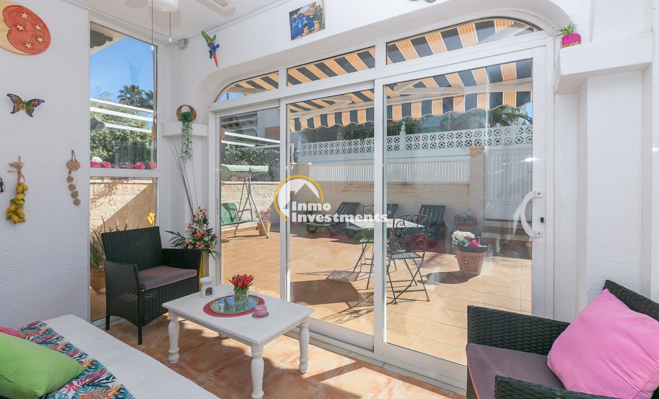 Resale - Semi detached villa - Mil Palmeras - Riomar