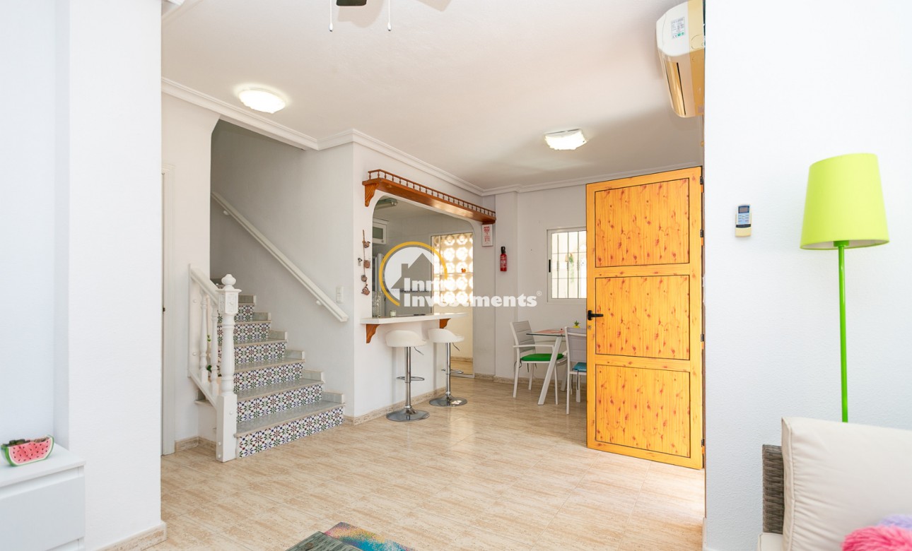 Resale - Semi detached villa - Mil Palmeras - Riomar