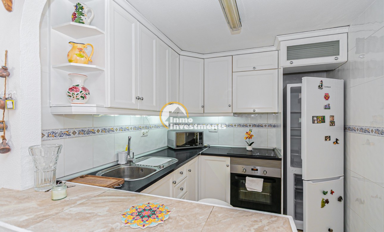 Resale - Semi detached villa - Mil Palmeras - Riomar