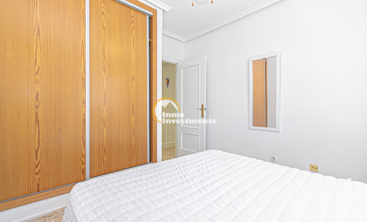 Resale - Semi detached villa - Mil Palmeras - Riomar