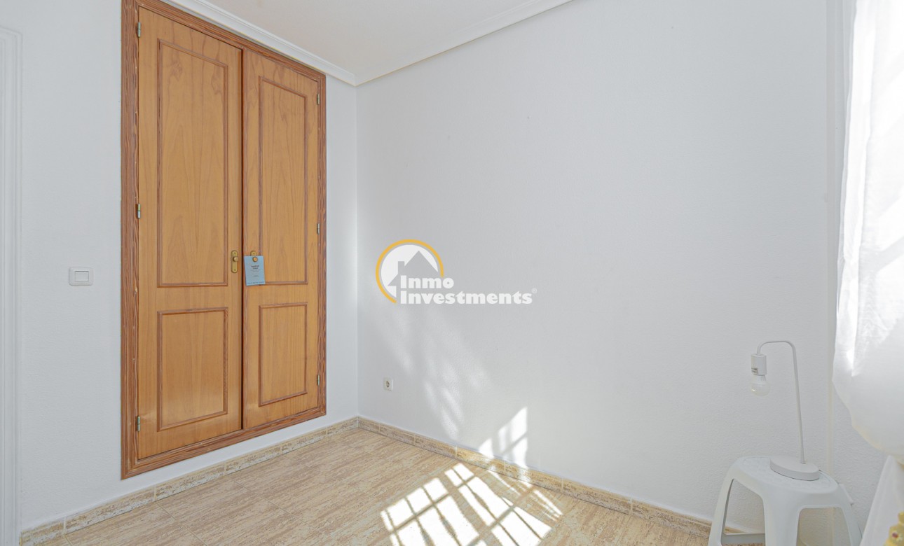 Resale - Semi detached villa - Mil Palmeras - Riomar