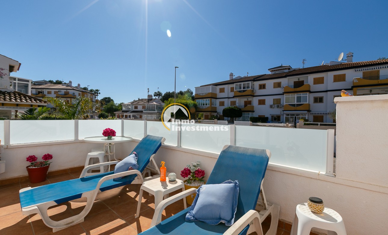 Resale - Semi detached villa - Mil Palmeras - Riomar