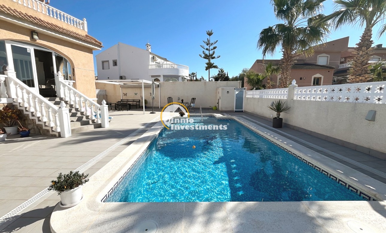 Resale - Villa - Benijofar