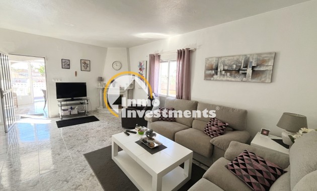 Resale - Villa - Benijofar