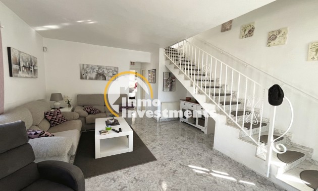 Resale - Villa - Benijofar