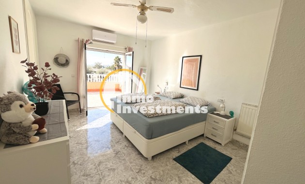 Resale - Villa - Benijofar