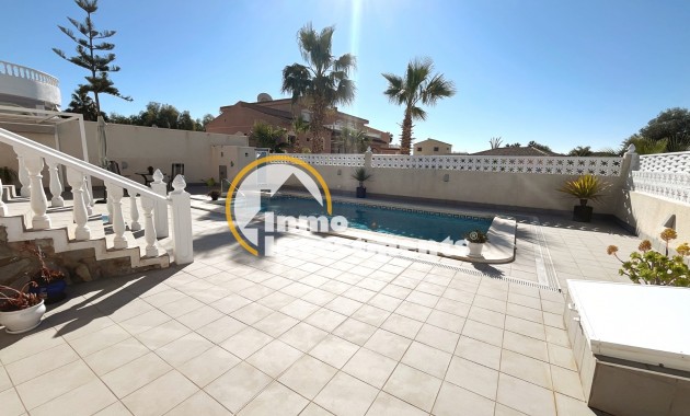 Resale - Villa - Benijofar