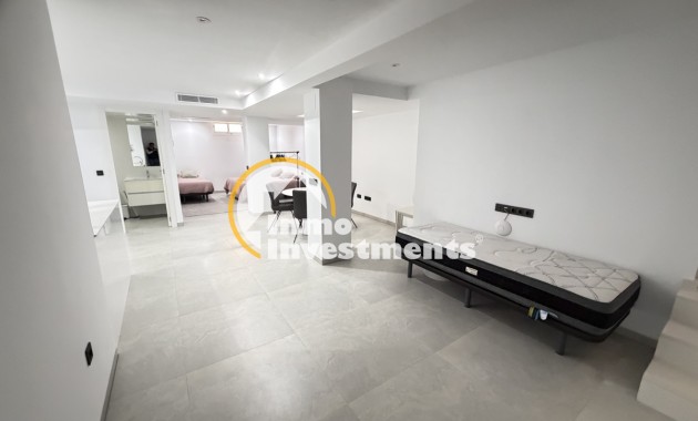 Bestaande bouw - Villa - Villamartin