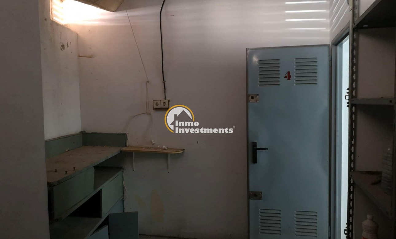 Gebrauchtimmobilien - Storeroom - Torrevieja - Estacion de autobuses