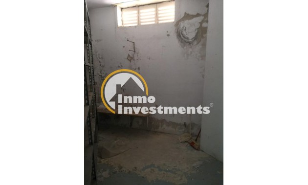 Gebrauchtimmobilien - Storeroom - Torrevieja - Estacion de autobuses