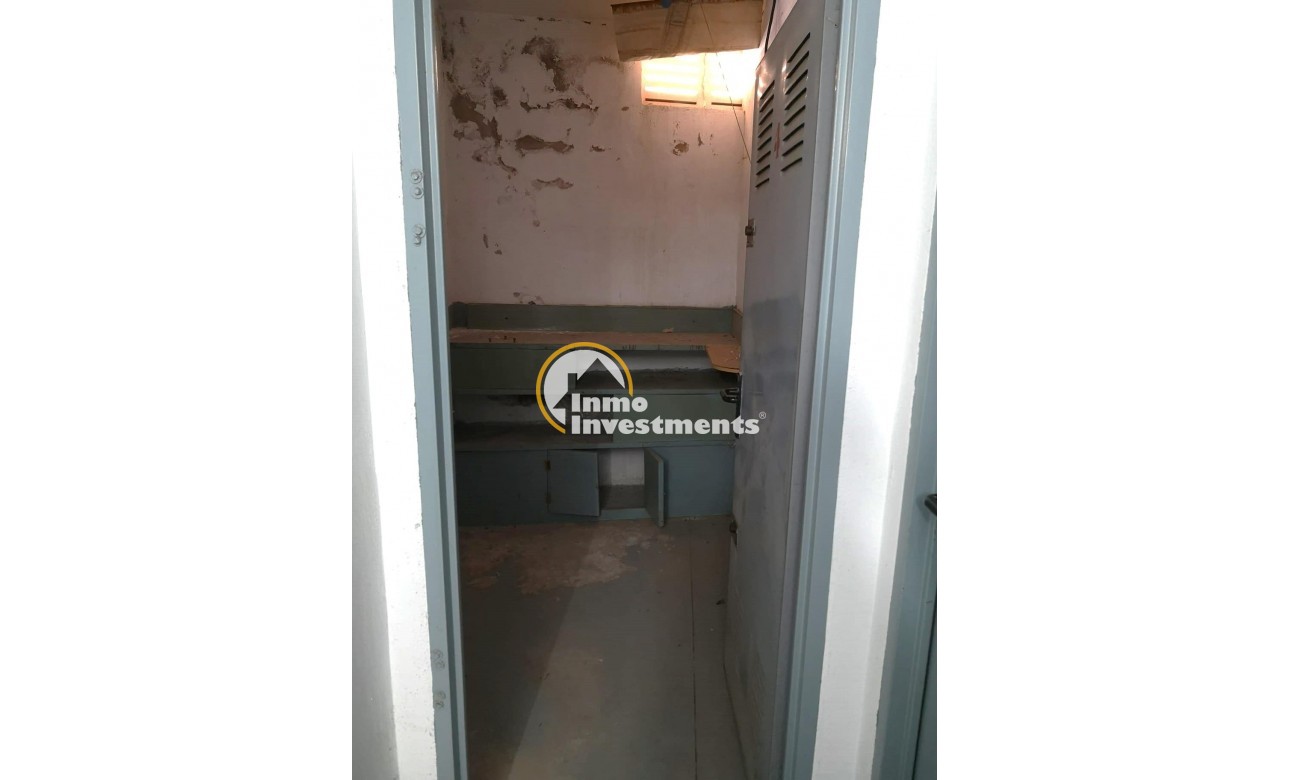 Gebrauchtimmobilien - Storeroom - Torrevieja - Estacion de autobuses
