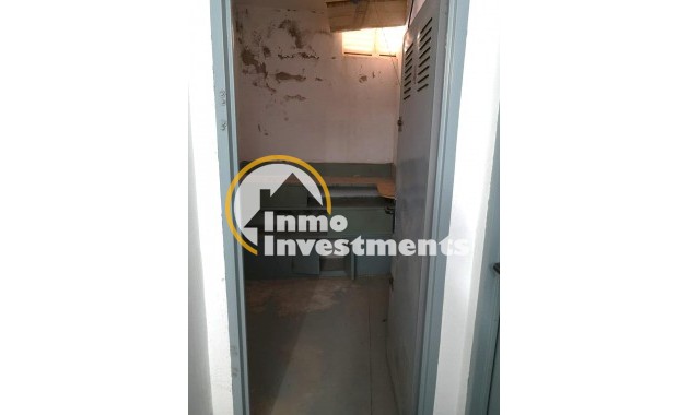 Gebrauchtimmobilien - Storeroom - Torrevieja - Estacion de autobuses