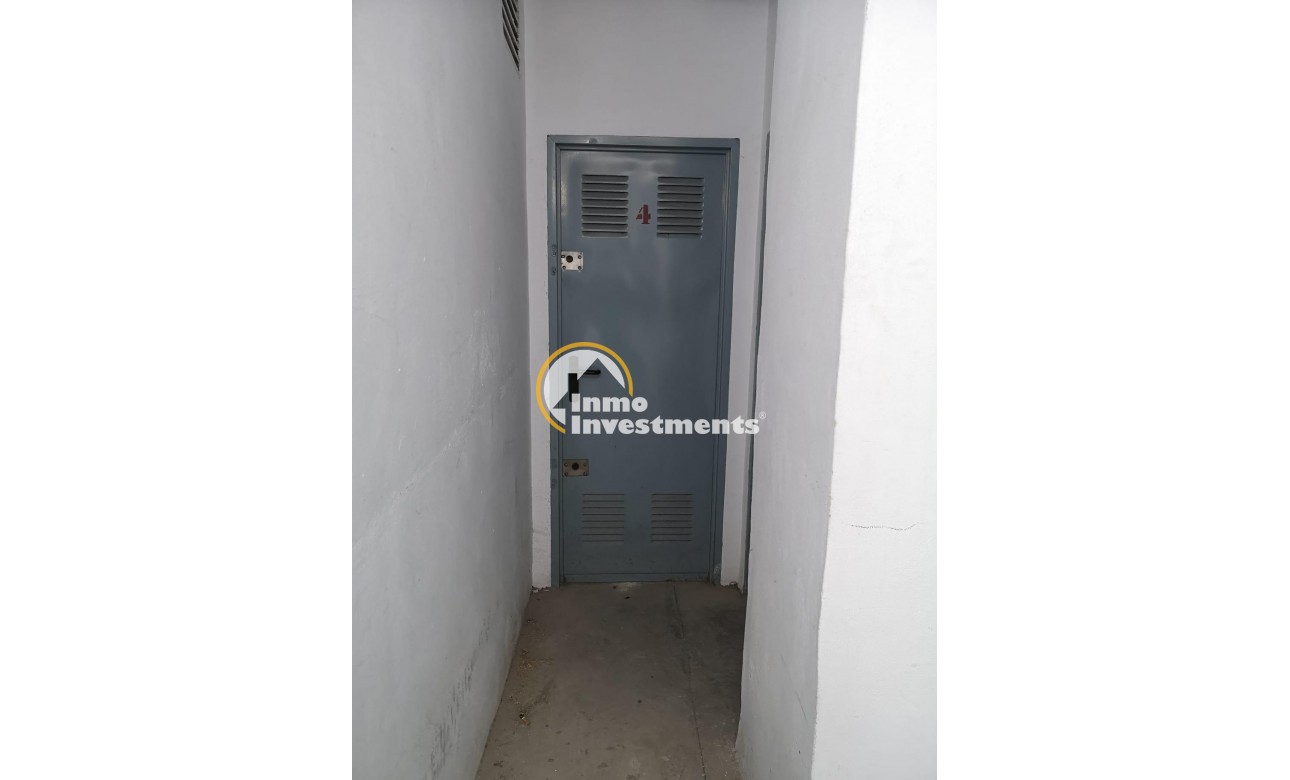 Gebrauchtimmobilien - Storeroom - Torrevieja - Estacion de autobuses
