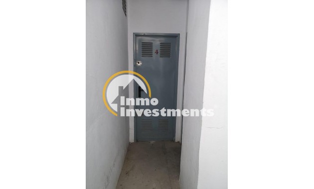 Gebrauchtimmobilien - Storeroom - Torrevieja - Estacion de autobuses
