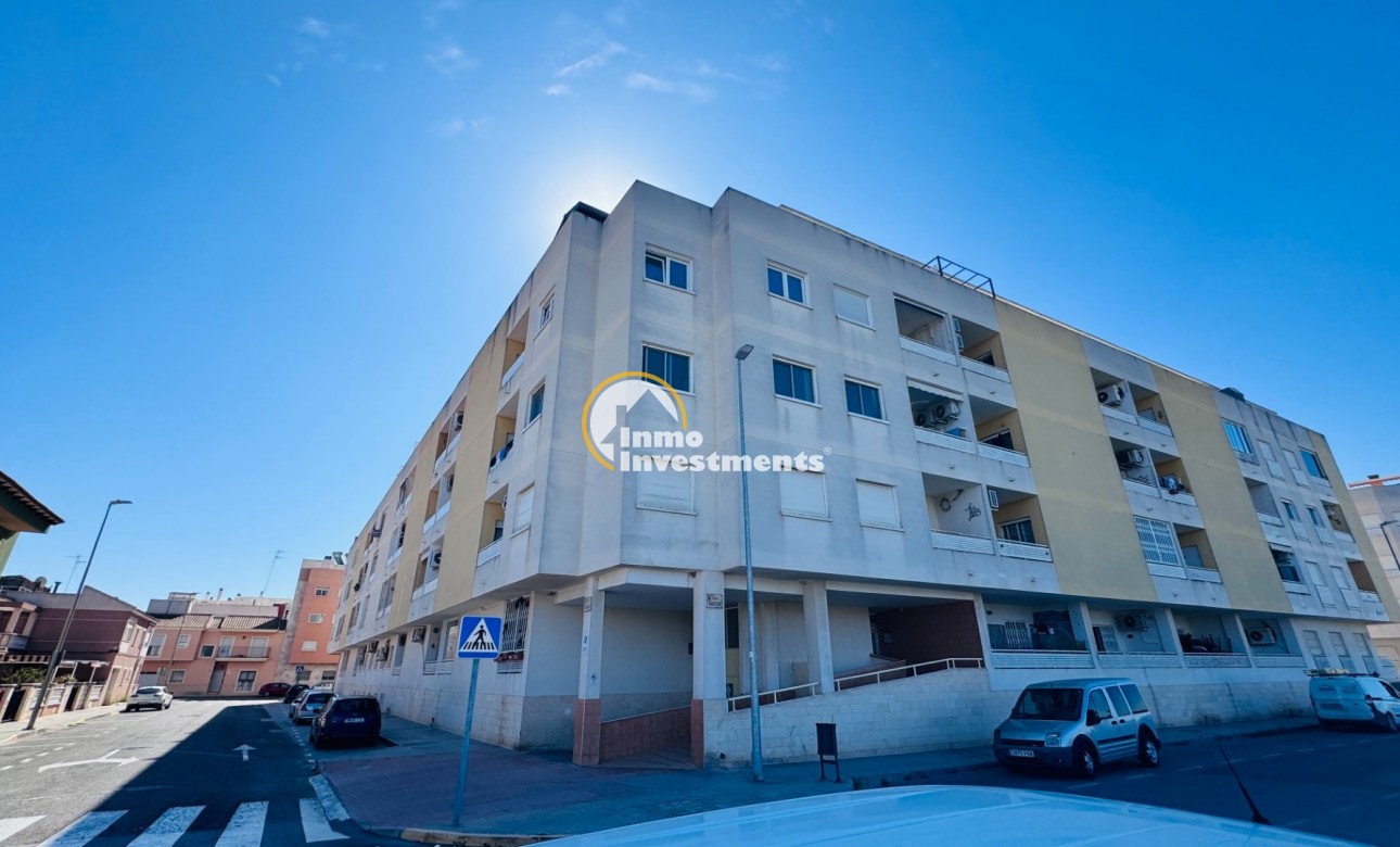 Resale - Apartment - Almoradí - Almoradi