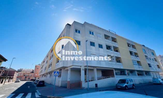 Resale - Apartment - Almoradí - Almoradi