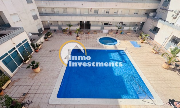 Resale - Apartment - Almoradí - Almoradi