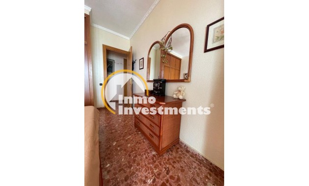 Gebrauchtimmobilien - Apartment - Torrevieja - Strand