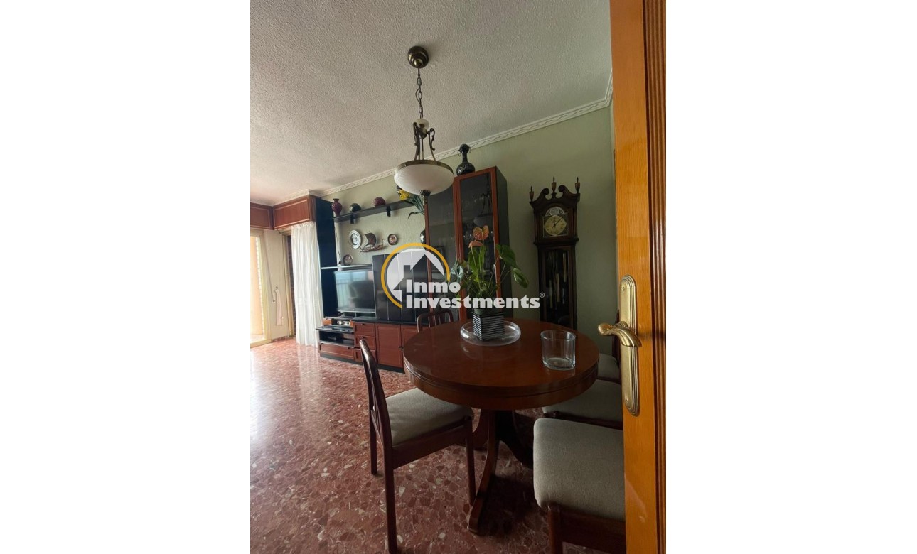 Gebrauchtimmobilien - Apartment - Torrevieja - Strand