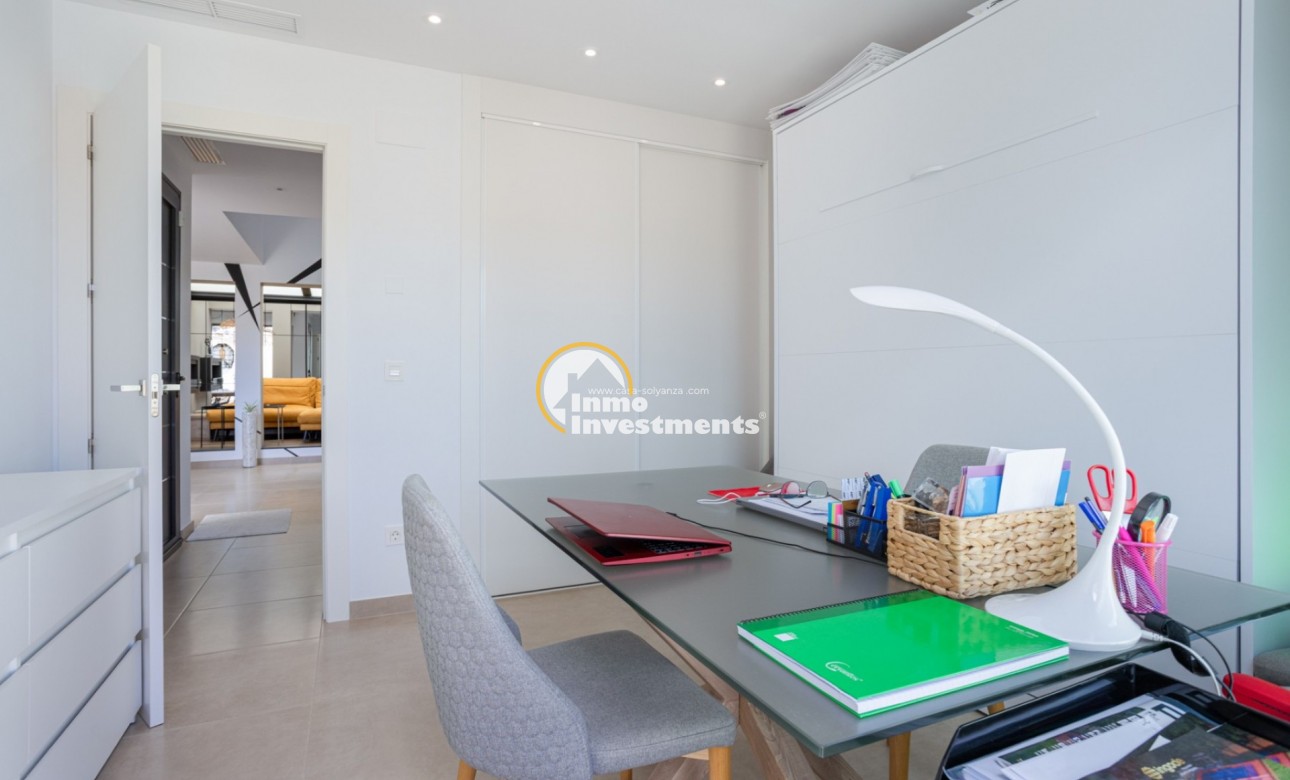 Resale - Villa - Benijofar